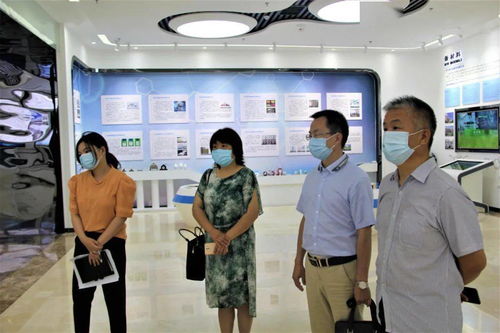 亿企嗨济南网络科技合伙企业董事长周长校一行来园区参观网络技术服务